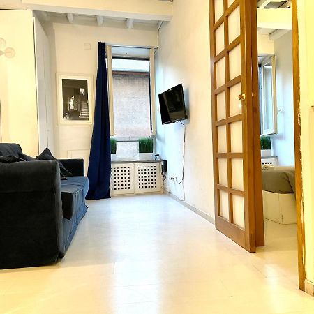 Colosseo 13 Boutique Apartment Rome Bagian luar foto