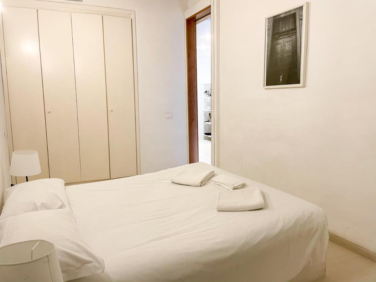 Colosseo 13 Boutique Apartment Rome Bagian luar foto